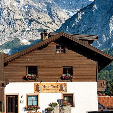 Haus Tirol Ehrwald Hotel Exterior photo